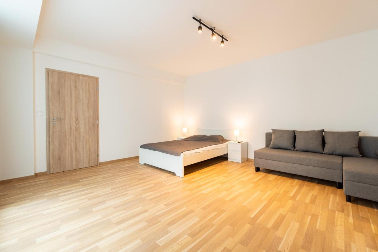 Brand New Two #64 In Elite Rezidence With Free Secure Parking Apartamento Praga