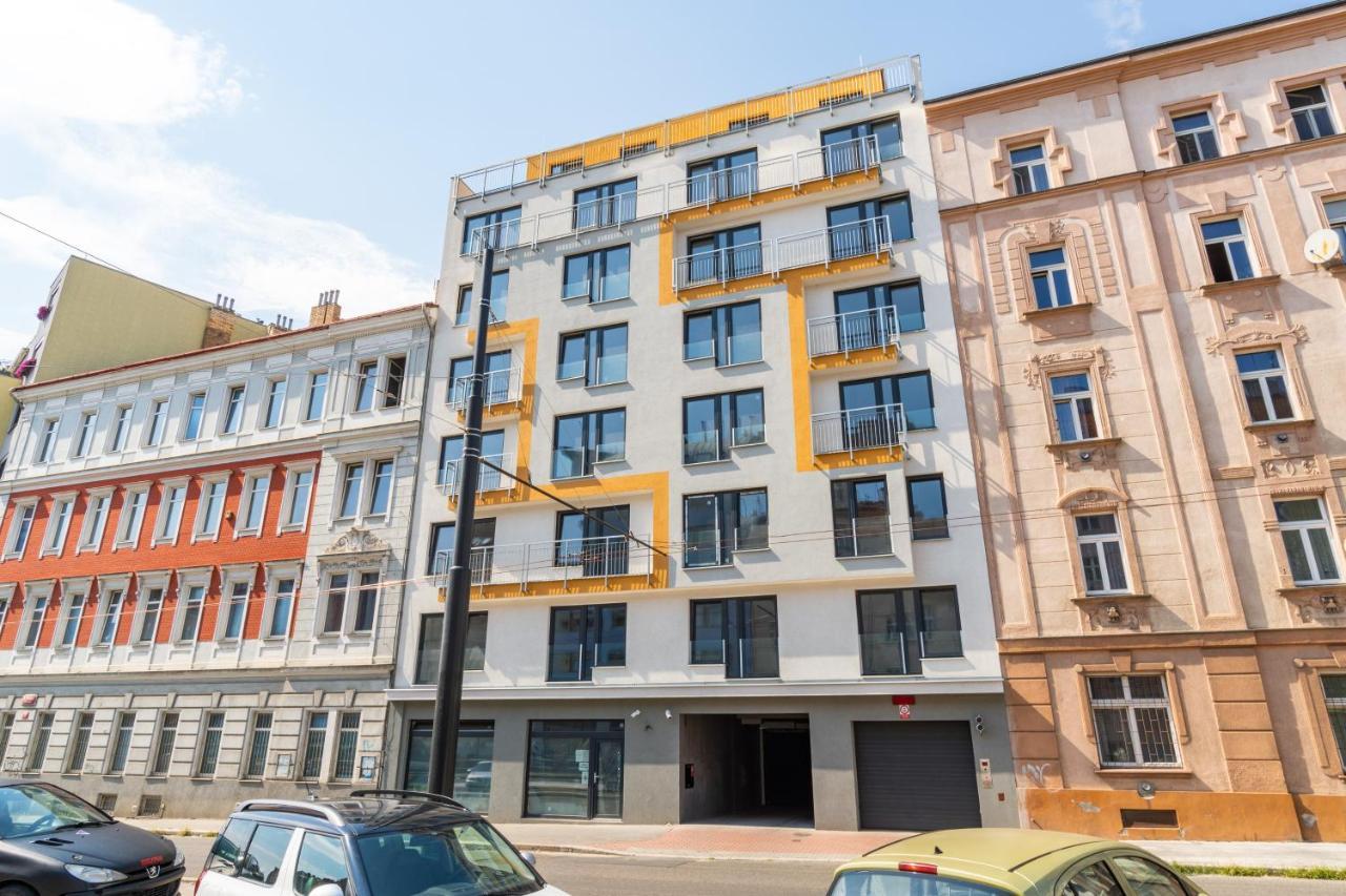 Brand New Two #64 In Elite Rezidence With Free Secure Parking * Praga